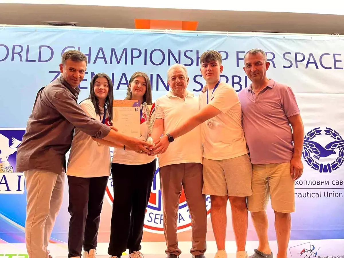 alasehirli sporcular dunya ikincisi oldu W6c4xOth