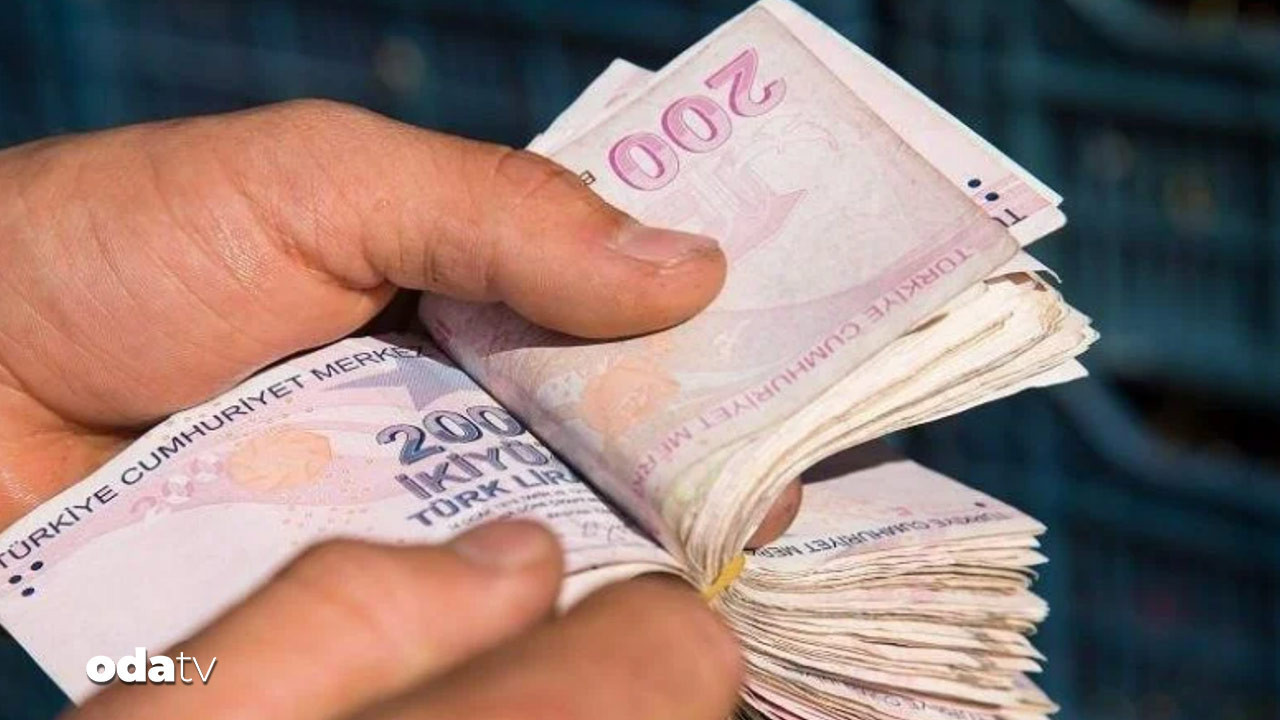 sari sendikalar bile isyan noktasina nasil geldi hak is havlu atti UeZPWjxP