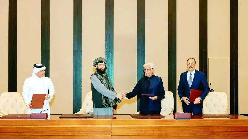 ufukta beliren savas onlenmeli GZmKhAr4.webp