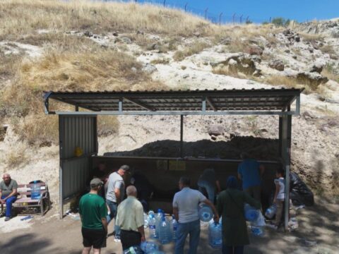Ankarada 3 gunluk su krizi vatandas sokaga dokuldu uzun kuyruklar olustu 4ZRmW2HS