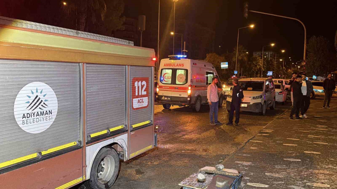 7 defa üst geçitten atlama girişiminde bulunan kişi, bu sefer inşaatın zirvesine tırmandı